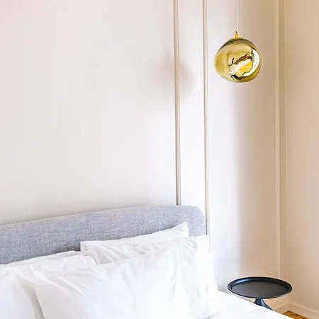 Luxurious Loft Near Opera Париж