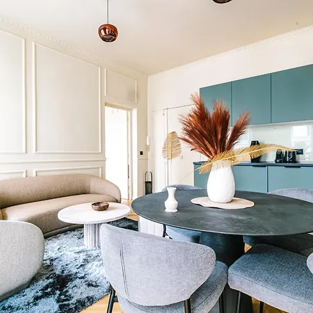 Luxurious Loft Near Opera Párizs
